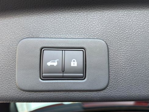 New 2026 Nissan Murano Platinum w/ Cargo Package AWD/4WD image 18