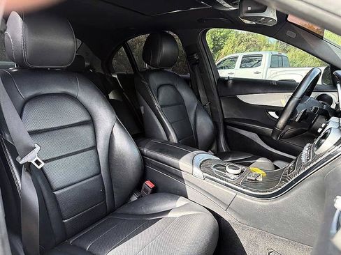 Used 2021 Mercedes-Benz C 300 Sedan image 22