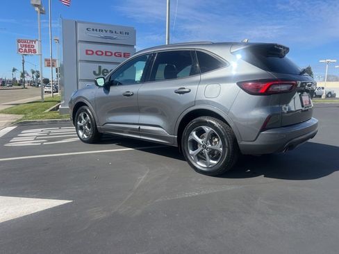 Used 2024 Ford Escape ST-Line image 15