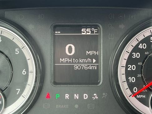 Used 2021 RAM 1500 Tradesman w/ Chrome Appearance Group RWD image 13