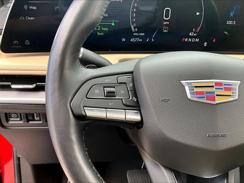 Used 2024 Cadillac XT4 Premium Luxury w/ Active Safety Package FWD image 20