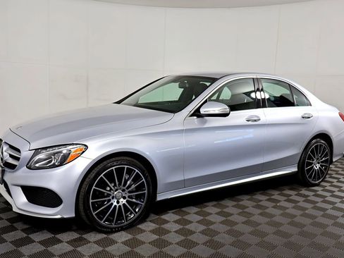 Used 2015 Mercedes-Benz C 300 4MATIC Sedan image 17