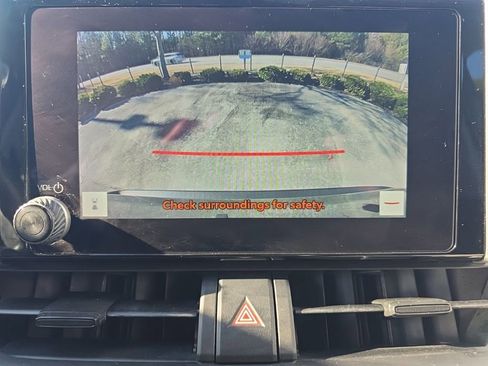 Used 2024 Toyota RAV4 XLE image 33