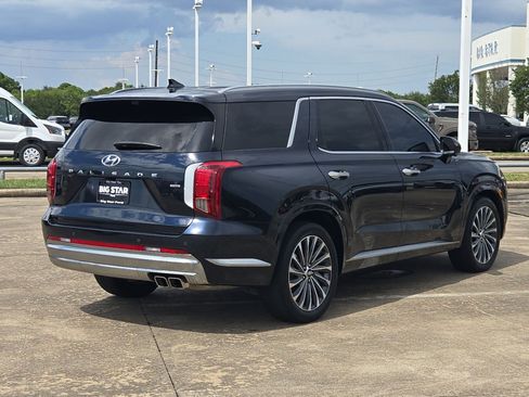 Used 2024 Hyundai Palisade Calligraphy AWD/4WD image 3