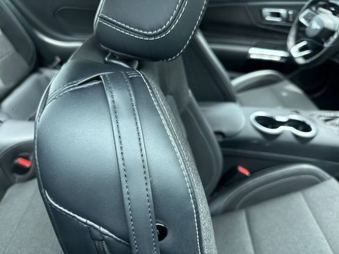 Used 2024 Ford Mustang Coupe RWD image 4