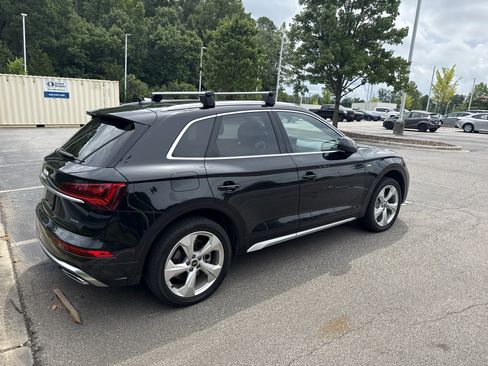 Used 2023 Audi Q5 2.0T Premium Plus w/ Premium Plus Package AWD/4WD image 6