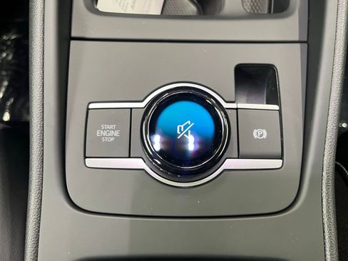 New 2026 Volkswagen Tiguan SE image 14