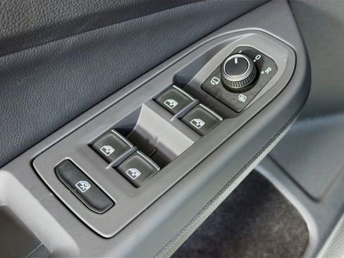 New 2025 Volkswagen GTI SE image 20