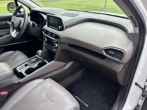 Used 2019 Hyundai Santa Fe Limited AWD/4WD image 26