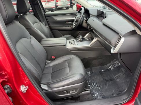 Used 2024 MAZDA CX-90 3.3 Turbo w/ Preferred Plus AWD/4WD image 34