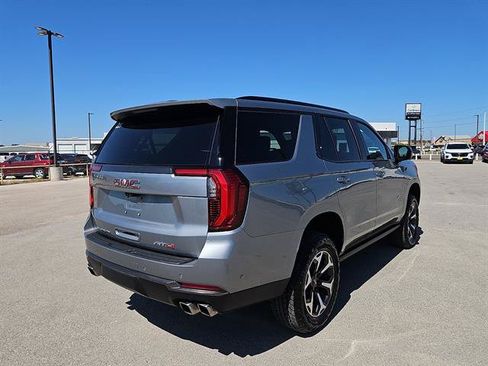 Used 2026 GMC Yukon AT4 Ultimate AWD/4WD image 5
