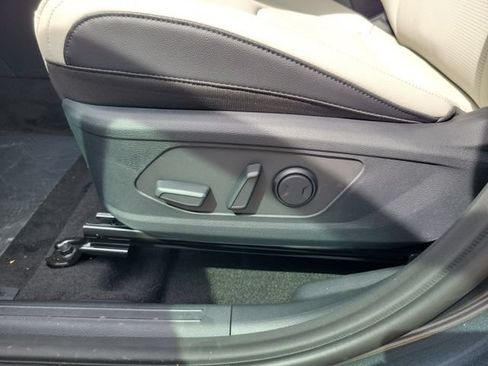 Used 2026 Kia Sportage EX FWD image 15