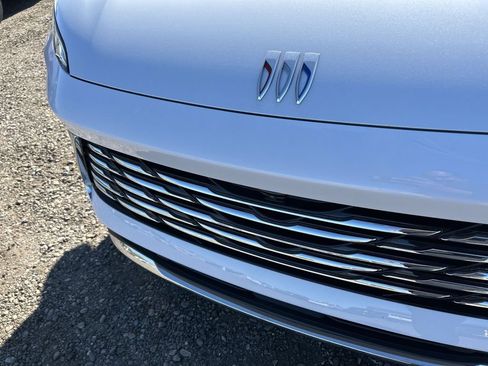 New 2026 Buick Envision Preferred image 30