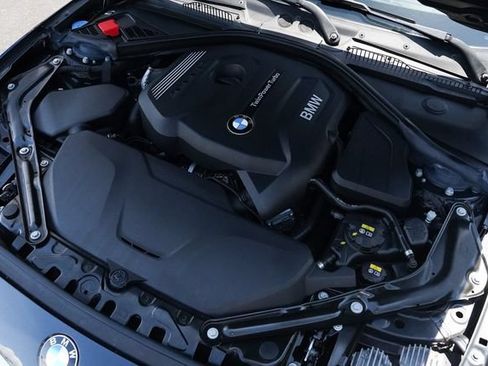 Used 2017 BMW 230i xDrive Convertible AWD/4WD image 38