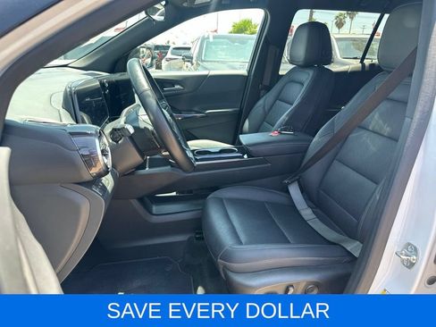 Used 2025 Chevrolet Equinox LT w/ Convenience Package II FWD image 15
