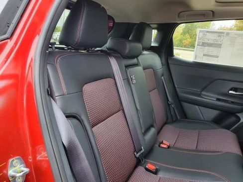 New 2026 Nissan Kicks SR image 15
