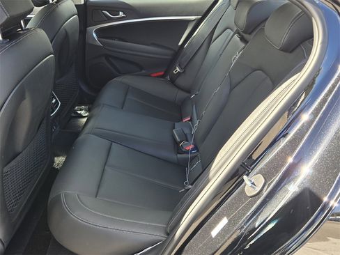 New 2026 Genesis G70 2.5T image 7