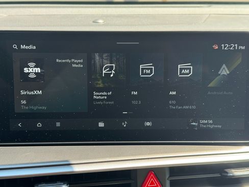 Used 2024 Kia Sorento S FWD image 25