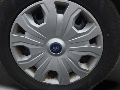 Used 2020 Ford Transit Connect XL image 34