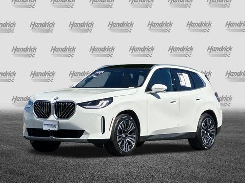 Certified 2025 BMW X3 xDrive30i w/ Premium Package AWD/4WD image 9