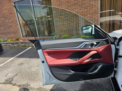 Used 2024 BMW i4 eDrive40 w/ M Sport Package RWD image 31