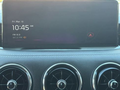 Used 2022 Kia Stinger GT2 image 27