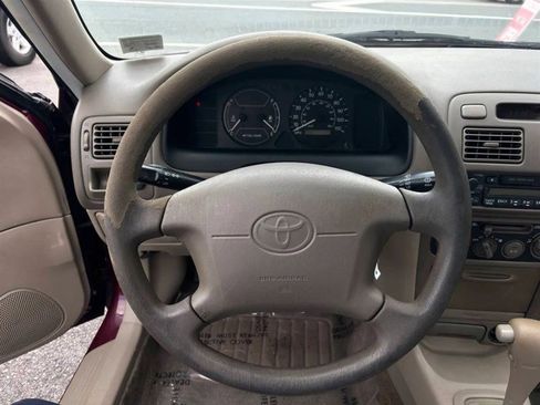 Used 1998 Toyota Corolla LE image 9