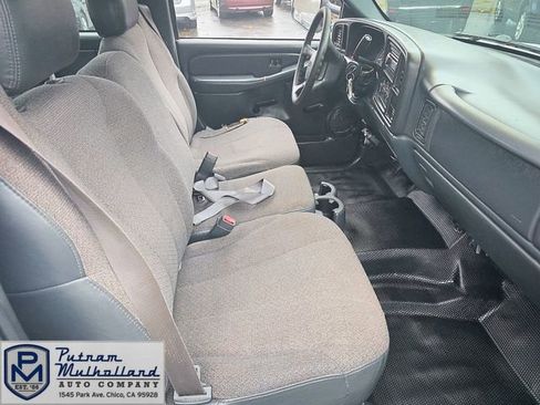 Used 2001 Chevrolet Silverado 2500 2WD Extended Cab image 10