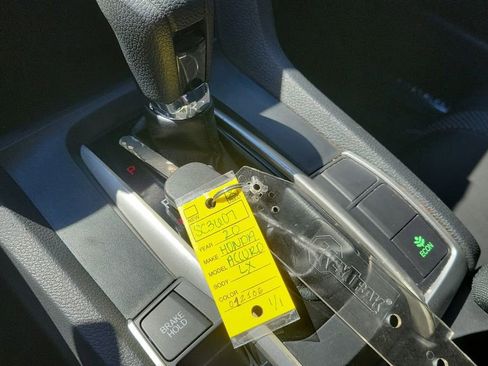 Used 2020 Honda Civic LX image 28