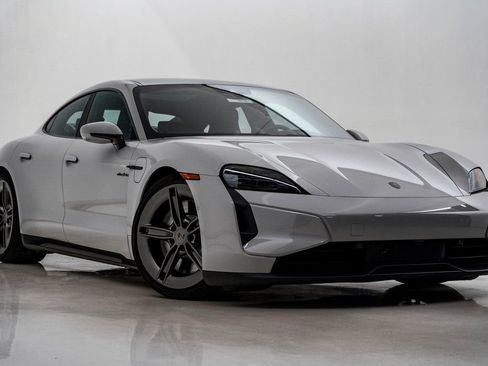 New 2025 Porsche Taycan Turbo AWD/4WD image 8