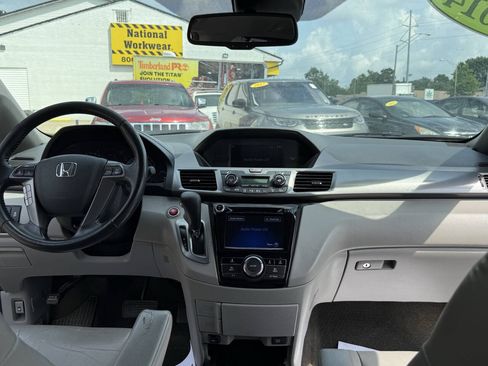 Used 2014 Honda Odyssey EX-L image 11