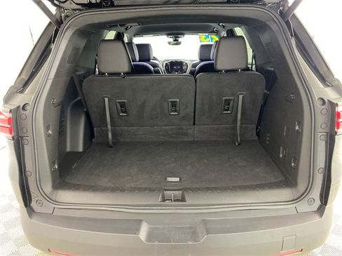 Certified 2023 Chevrolet Traverse RS image 30
