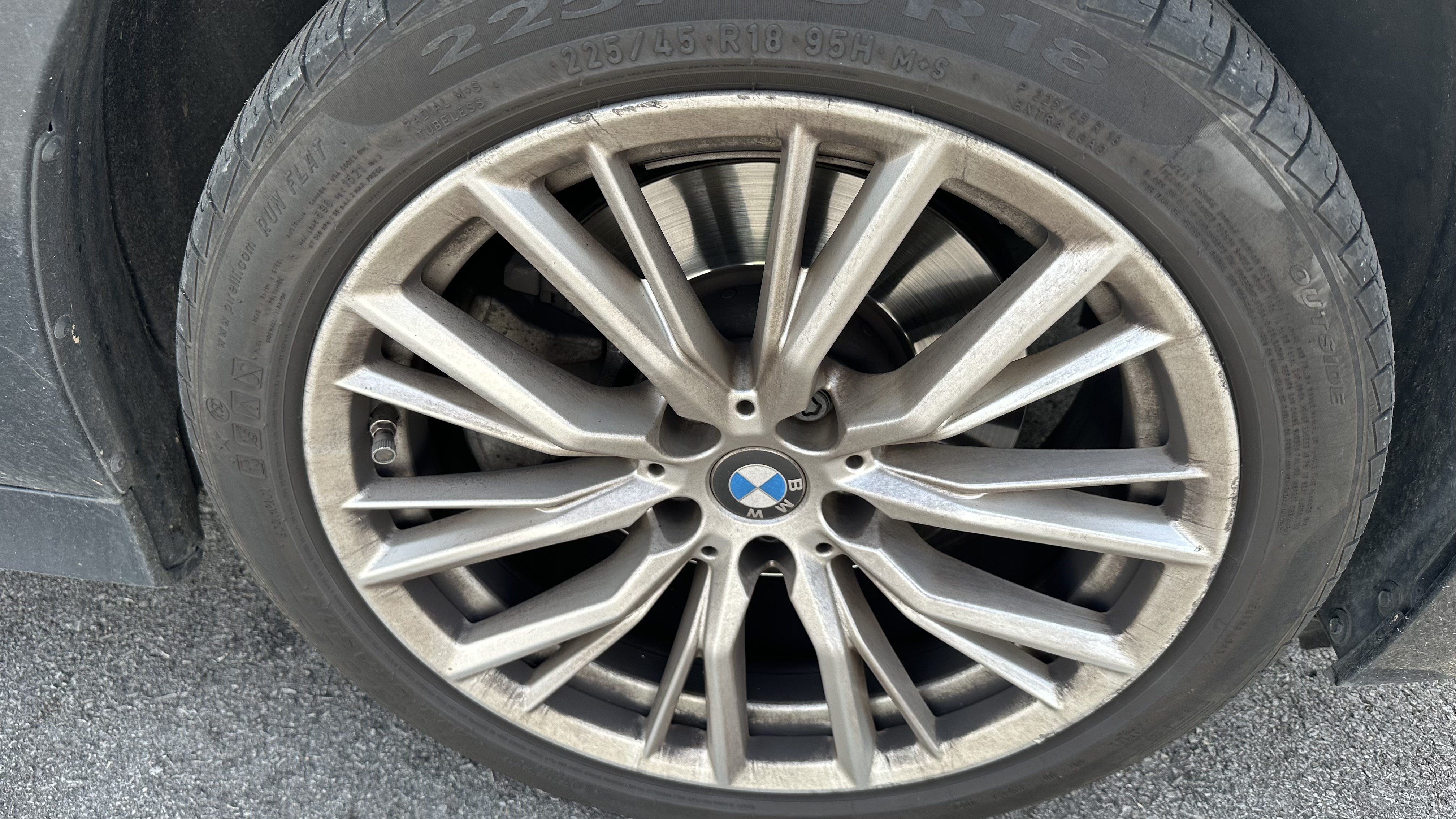 Used 2023 BMW 330i xDrive Sedan w/ Premium Package AWD/4WD image 15