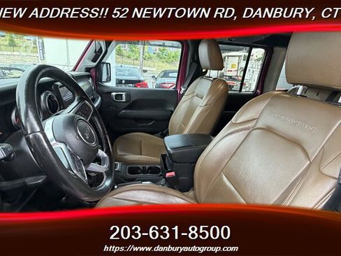 Used 2021 Jeep Wrangler Unlimited Rubicon AWD/4WD image 13