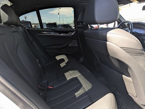 Used 2022 BMW 530i xDrive AWD/4WD image 30
