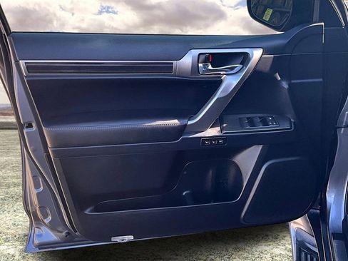 Used 2022 Lexus GX 460 Luxury image 20
