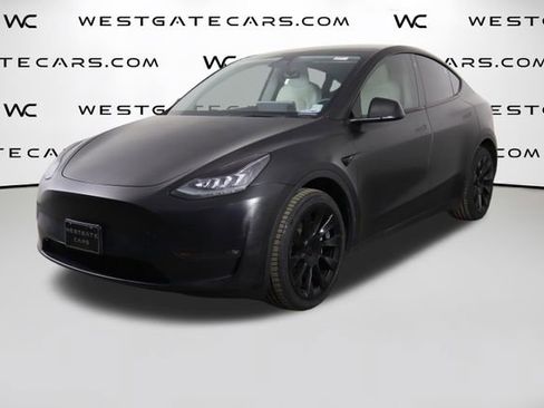 Used 2021 Tesla Model Y Long Range AWD/4WD image 1