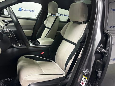 Used 2023 Land Rover Range Rover Velar R-Dynamic S image 8