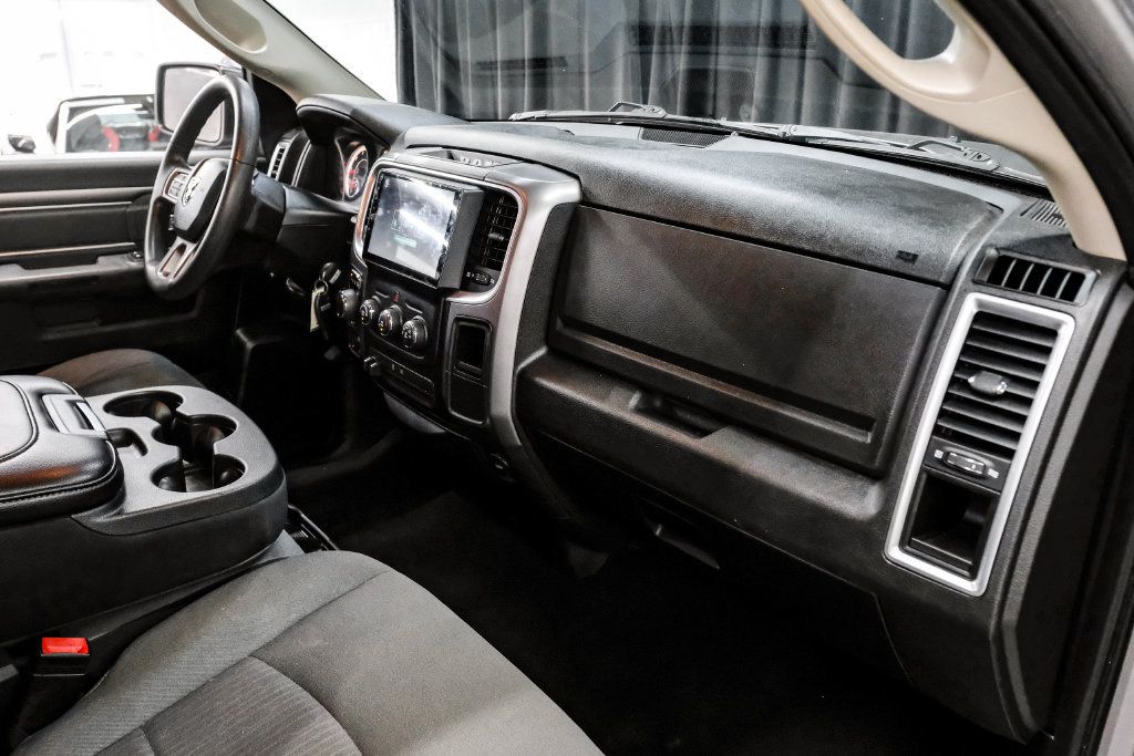 Used 2021 RAM 1500 Classic SLT AWD/4WD image 14