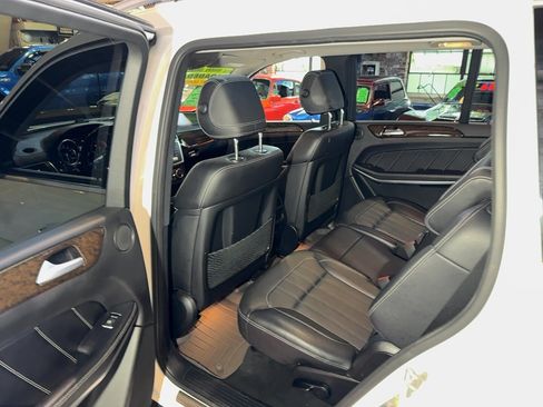 Used 2014 Mercedes-Benz GL 450 4MATIC image 63