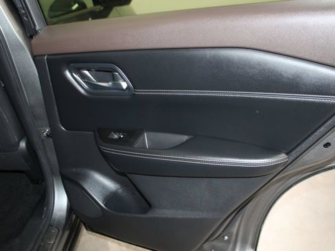 Used 2023 Nissan Rogue SL FWD image 29