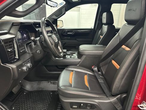 Used 2026 GMC Sierra 1500 AT4 w/ AT4 Premium Package AWD/4WD image 19