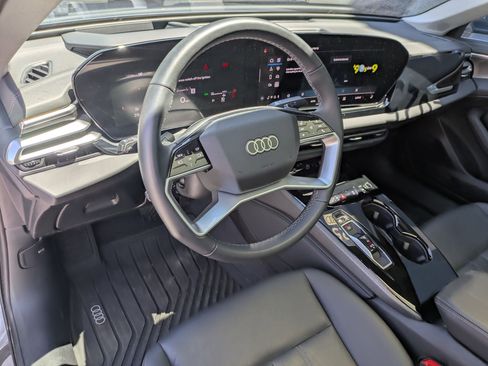 Used 2025 Audi A5 2.0T Premium Plus w/ Premium Plus AWD/4WD image 12