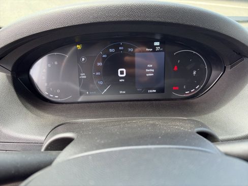 New 2025 RAM ProMaster 2500 w/ Quick Order Package 22G SLT image 32