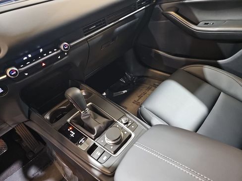 New 2026 MAZDA CX-30 AWD 2.5 S w/ Select Sport Pkg image 25