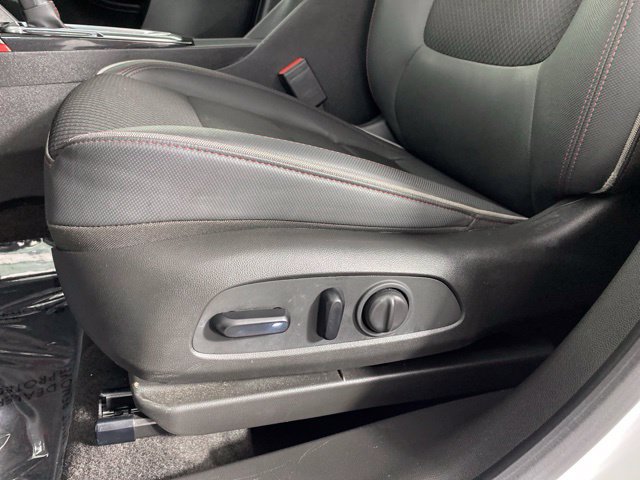 Used 2021 Chevrolet TrailBlazer RS w/ Convenience Package AWD/4WD image 18