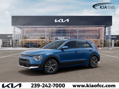 New 2026 Kia Niro EX FWD image 3