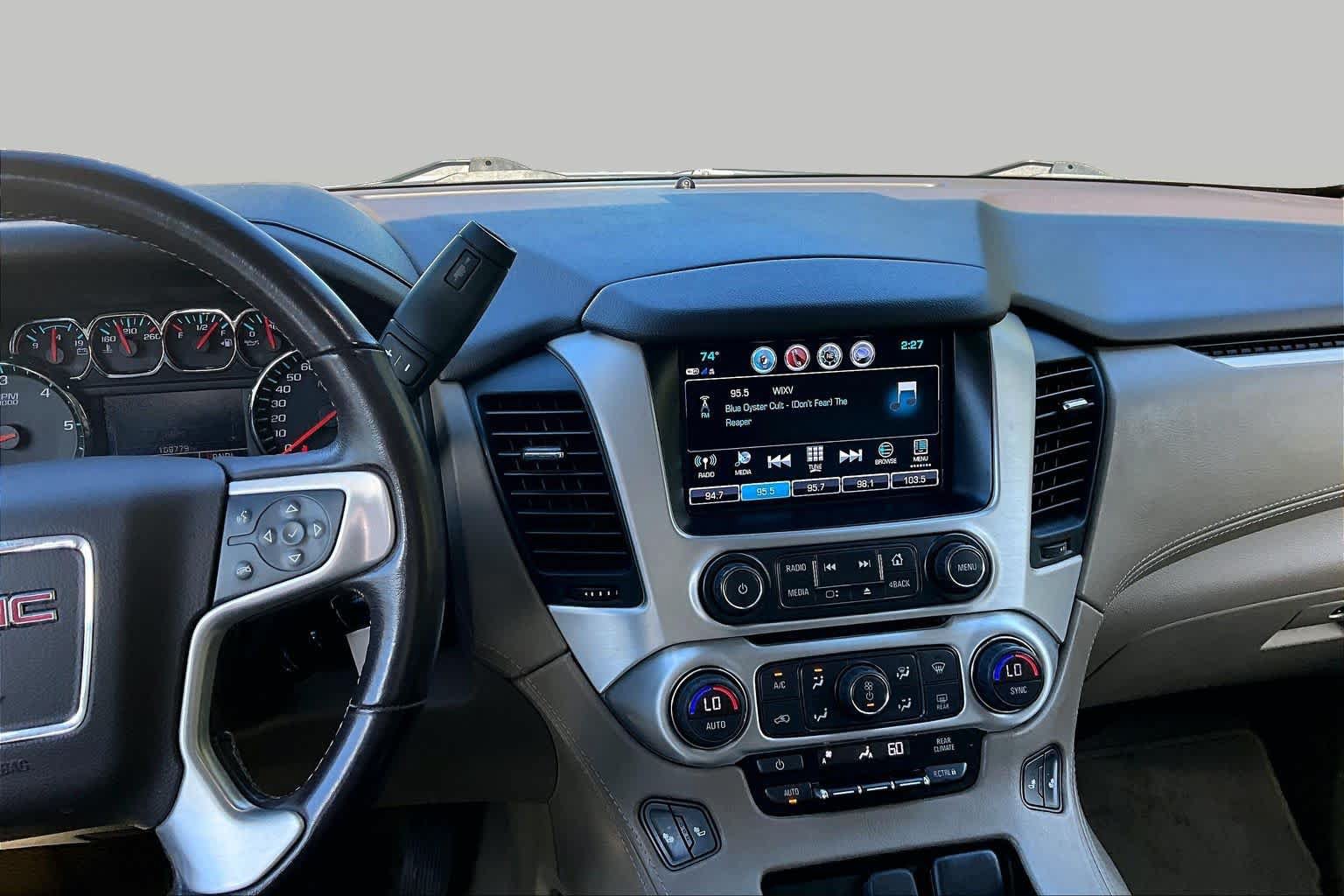 Used 2020 GMC Yukon SLT AWD/4WD image 7