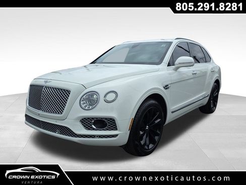Used 2017 Bentley Bentayga image 3