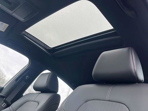 Used 2024 Honda Civic Sport Touring image 19